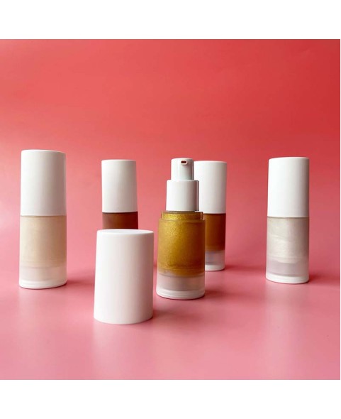 Liquid Highlighter Makeup, Face Highlighter Bronzer Makeup Stick, Natural Glossy Finish, Lightweight Blendable Silky Smooth Cream Face Illuminator Makeup, Cruelty-free